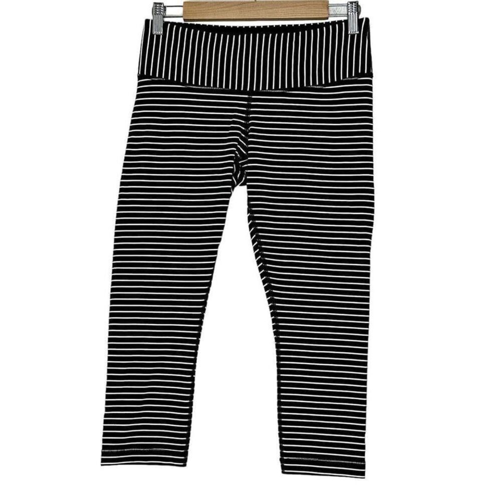 Lululemon Crop Leggings Womens 20" Inseam Black White Stripes Size 8